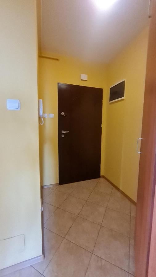 Apartament Dla Dwojga Krasnik Lägenhet Exteriör bild